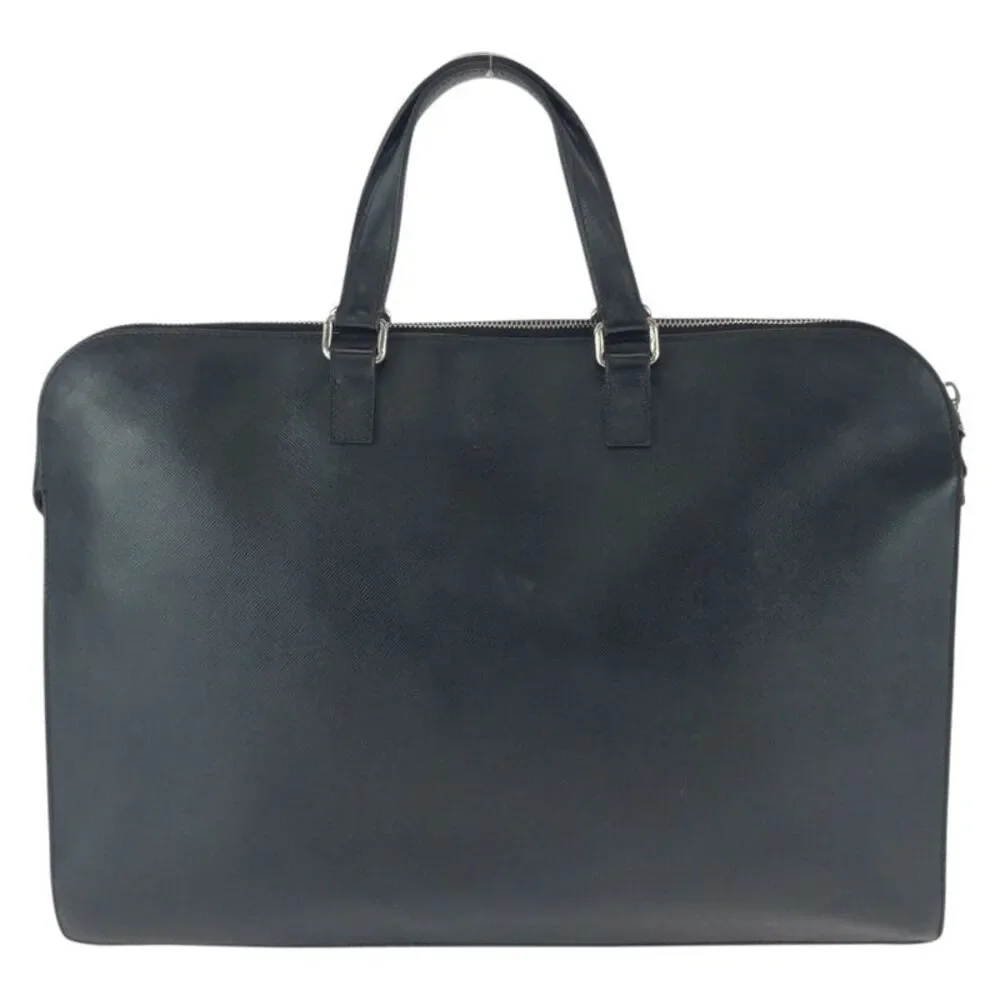 Prada delivery duty